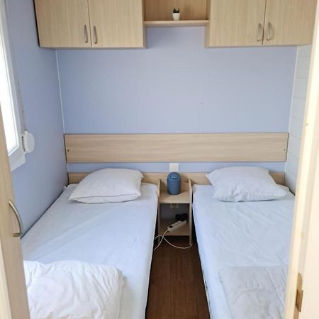 Kerlinga Hotel Bredene Esterno foto