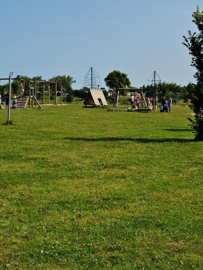 Kerlinga Hotel Bredene Esterno foto