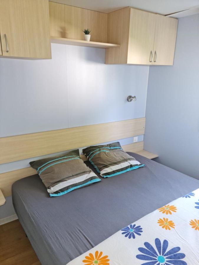 Kerlinga Hotel Bredene Esterno foto