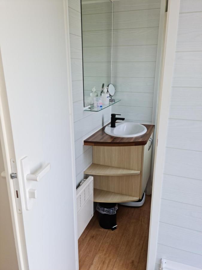 Kerlinga Hotel Bredene Esterno foto